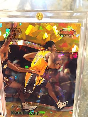 1998 1999 Bowman Best kobe bryant Atomic Refractor Autograph Signature 