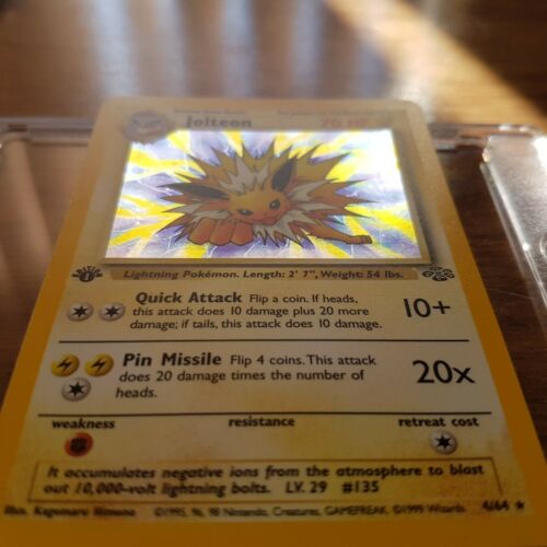 1st Edition Jungle Holo Jolteon Pokemon Card MINT  shiny