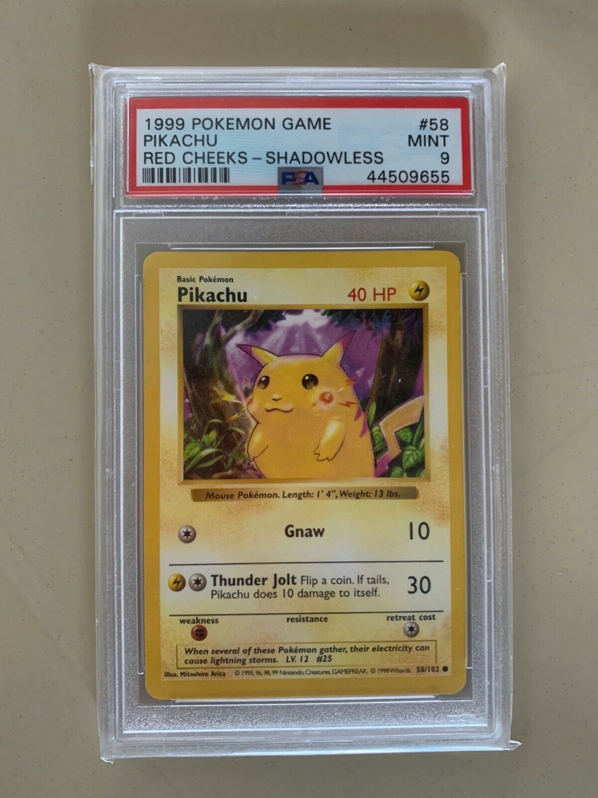 Pokemon Pikachu RED CHEEKS 58102 Shadowless PSA 9 MINT