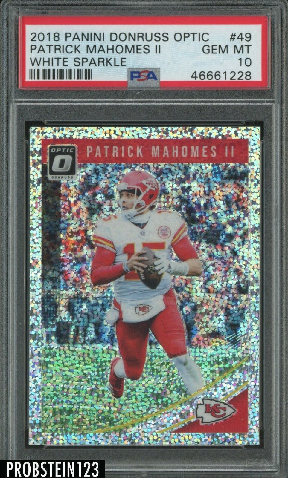 2018 Optic Football Patrick Mahomes CHIEFS  49 White Sparkle 2nd Year PSA 10