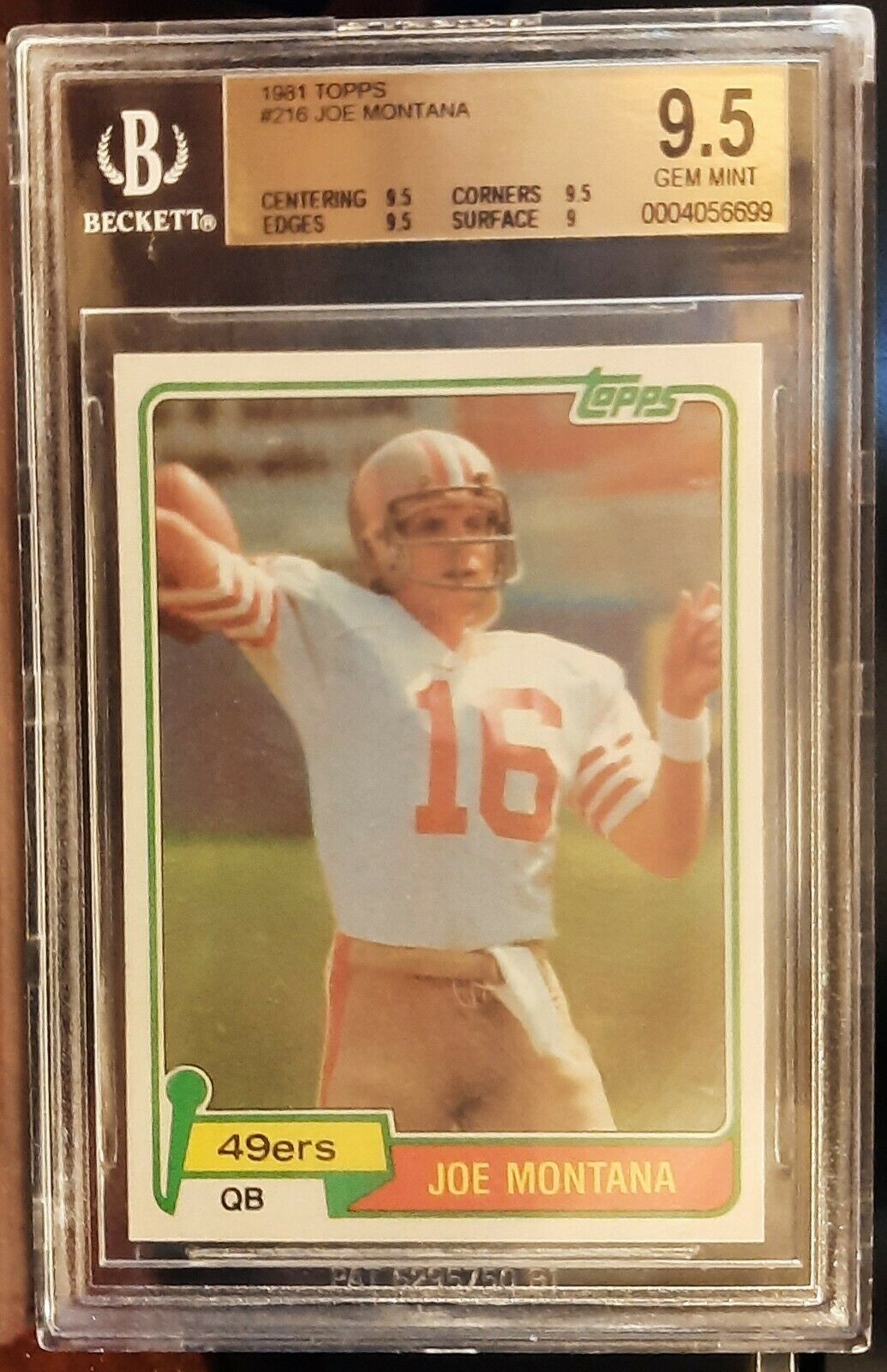 198181 Topps Football Joe Montana ROOKIE RC BGS 95 GEM MINTPSA 10