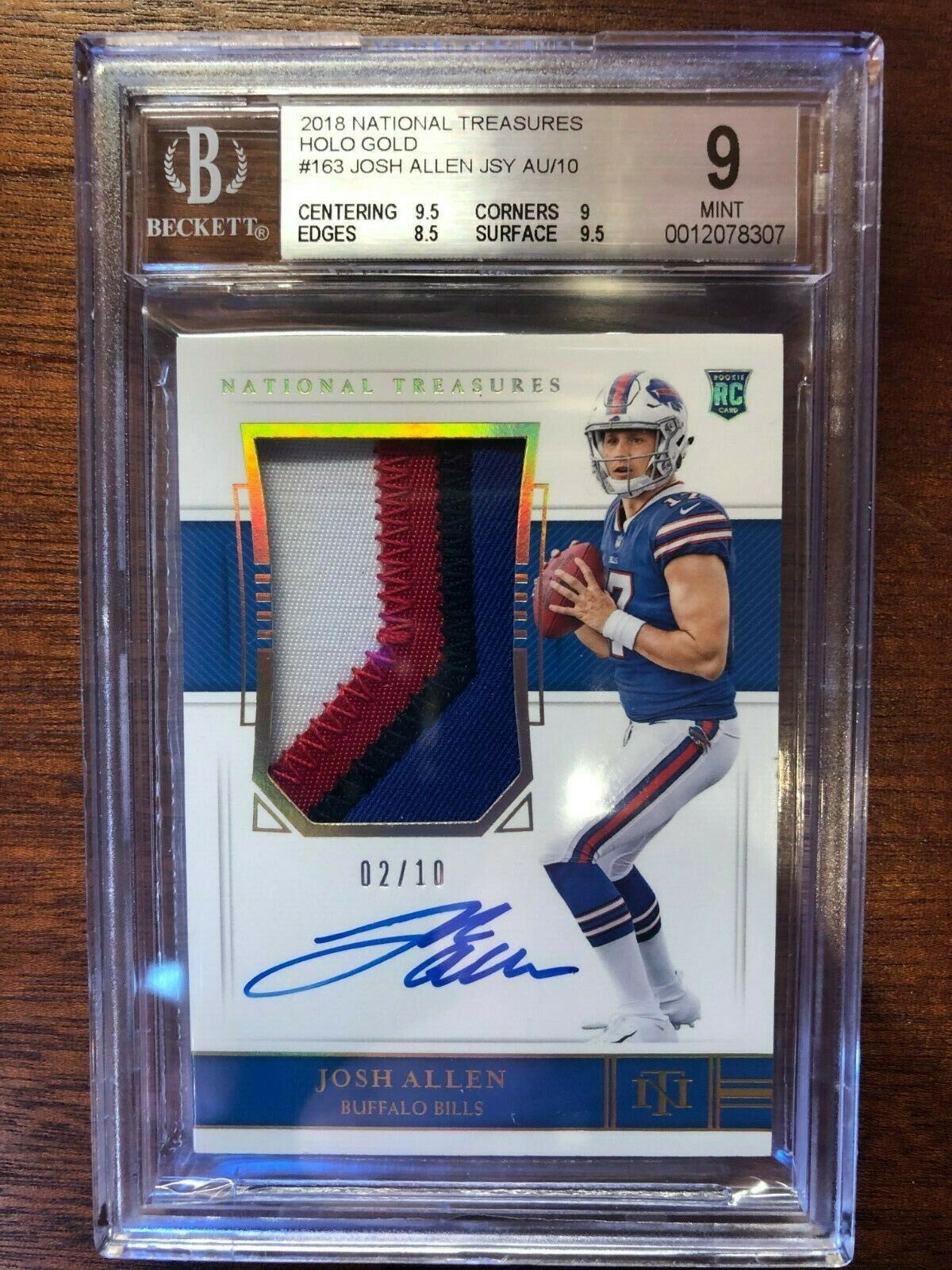 Josh Allen 2018 Panini National Treasures Holo GOLD JSY Au RPA 10 BGS 910