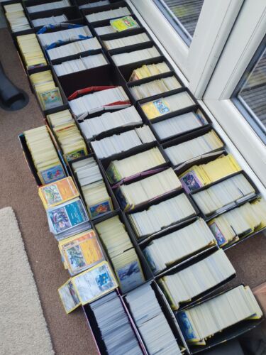 Big Bundle Of Approx 17000 Pokemon TCG Bulk Cards Sword Shield  Scarlet Violet